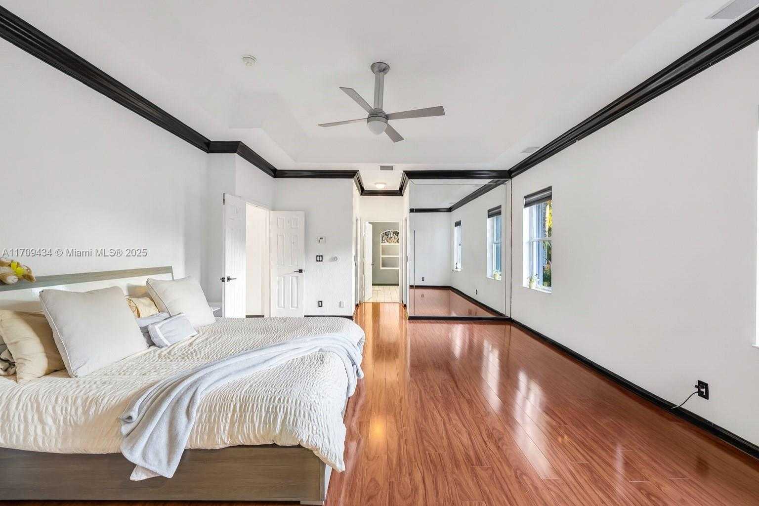 Small Image of 12555 SOUTH WEST 34TH PL, Davie Number 44