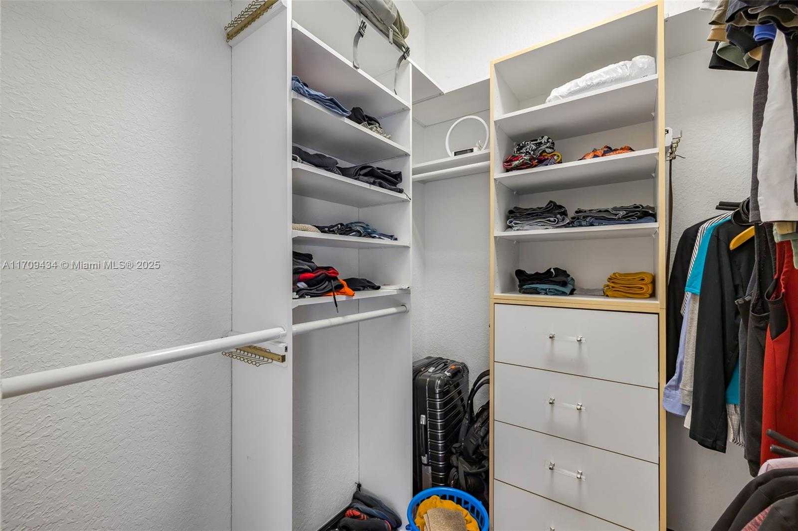 Small Image of 12555 SOUTH WEST 34TH PL, Davie Number 48