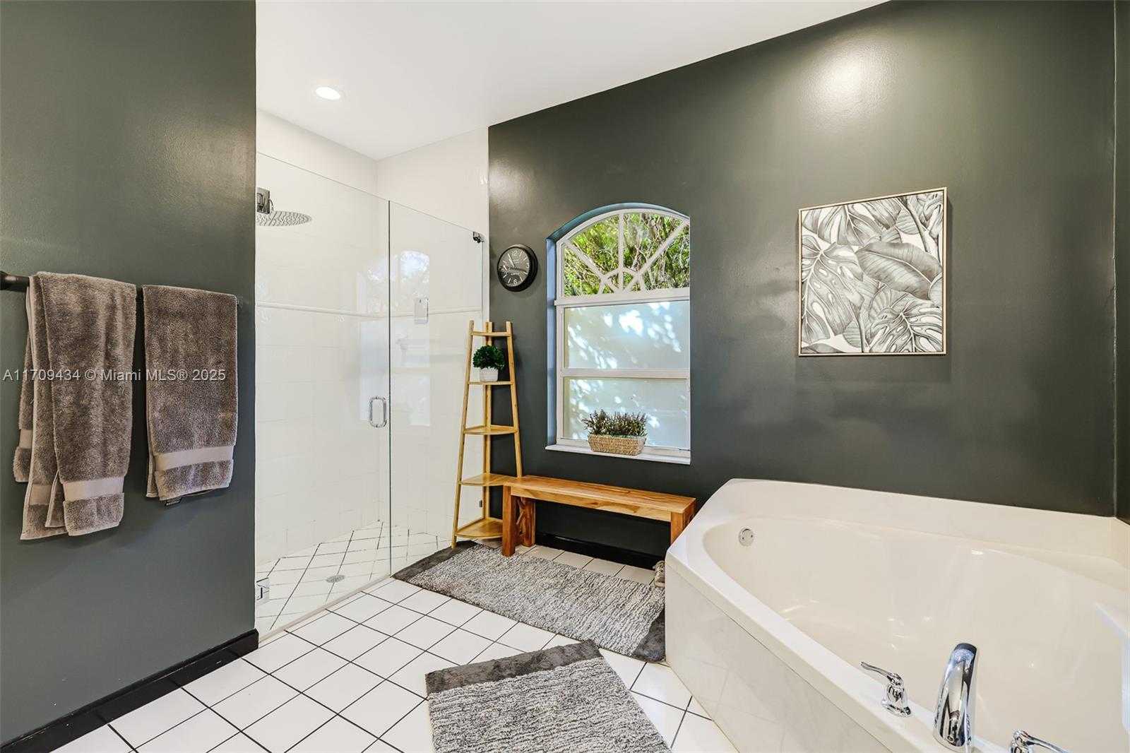 Small Image of 12555 SOUTH WEST 34TH PL, Davie Number 50