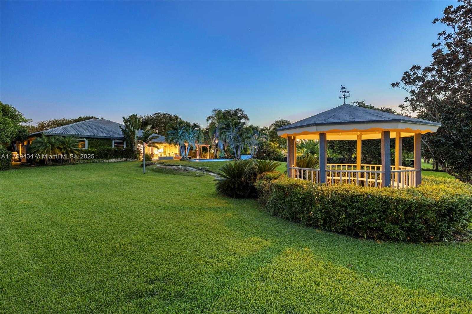 Small Image of 12555 SOUTH WEST 34TH PL, Davie Number 68