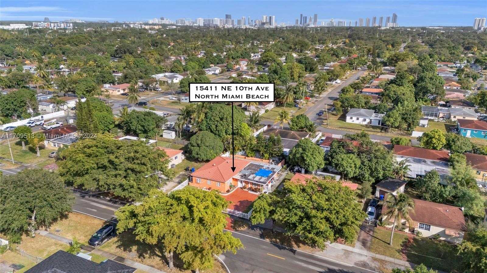 Small Image of 15411 NE 10th Ave, North Miami Beach, FL 33162, USA Number 7