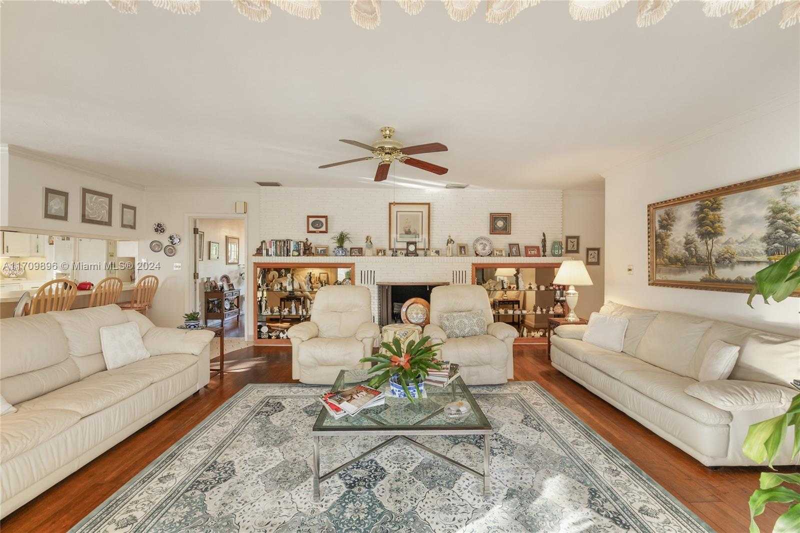 Small Image of 2316 BARBARA DR, Fort Lauderdale Number 17