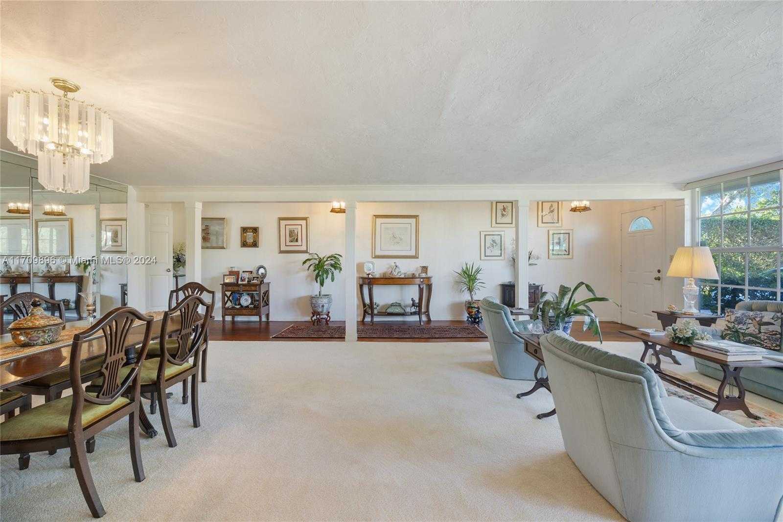 Small Image of 2316 BARBARA DR, Fort Lauderdale Number 9