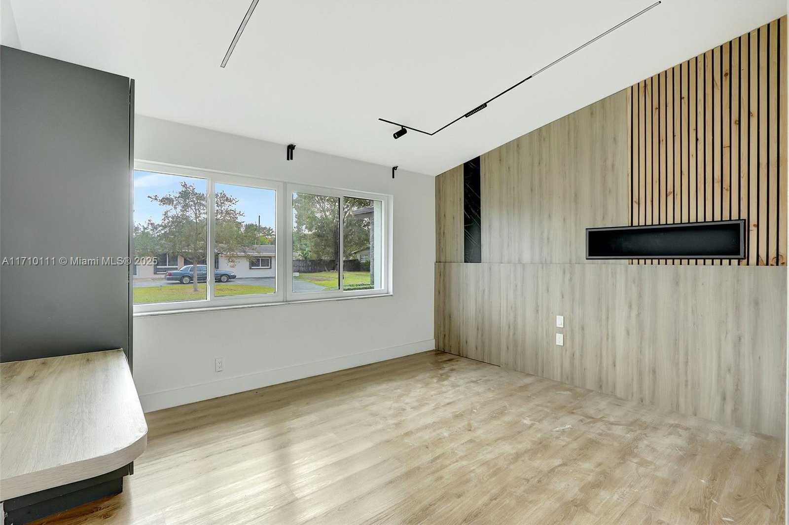 Small Image of 8531 SOUTH WEST 185TH TER, Cutler Bay Number 21