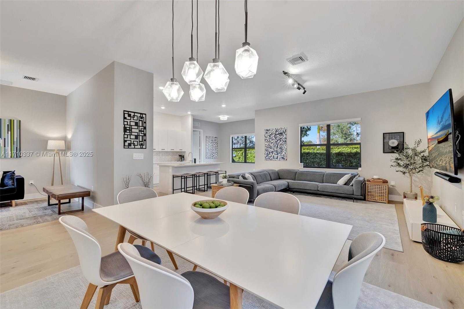 Small Image of 17473 SOUTH WEST 41ST ST, Miramar Number 12