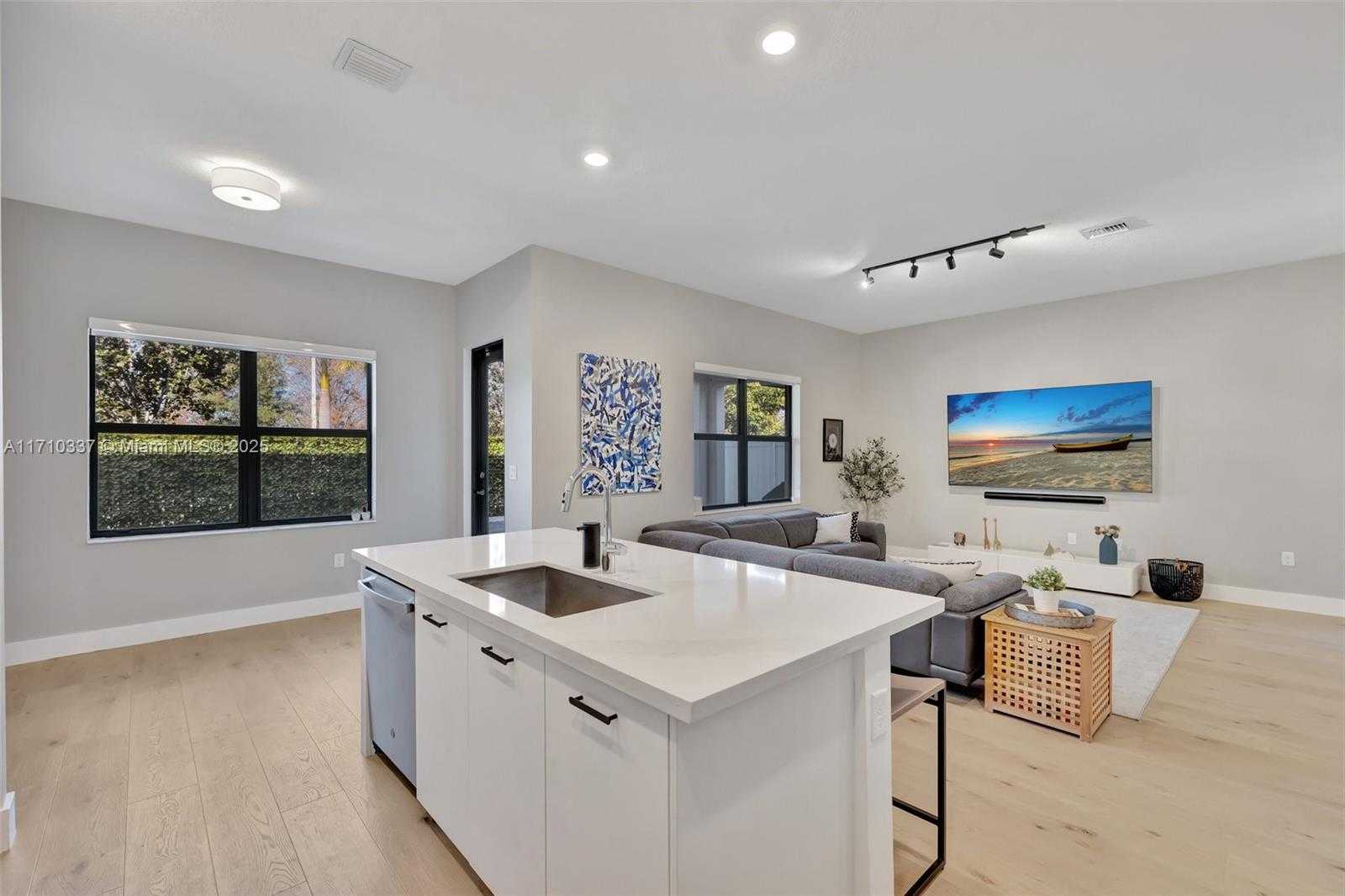Small Image of 17473 SOUTH WEST 41ST ST, Miramar Number 18