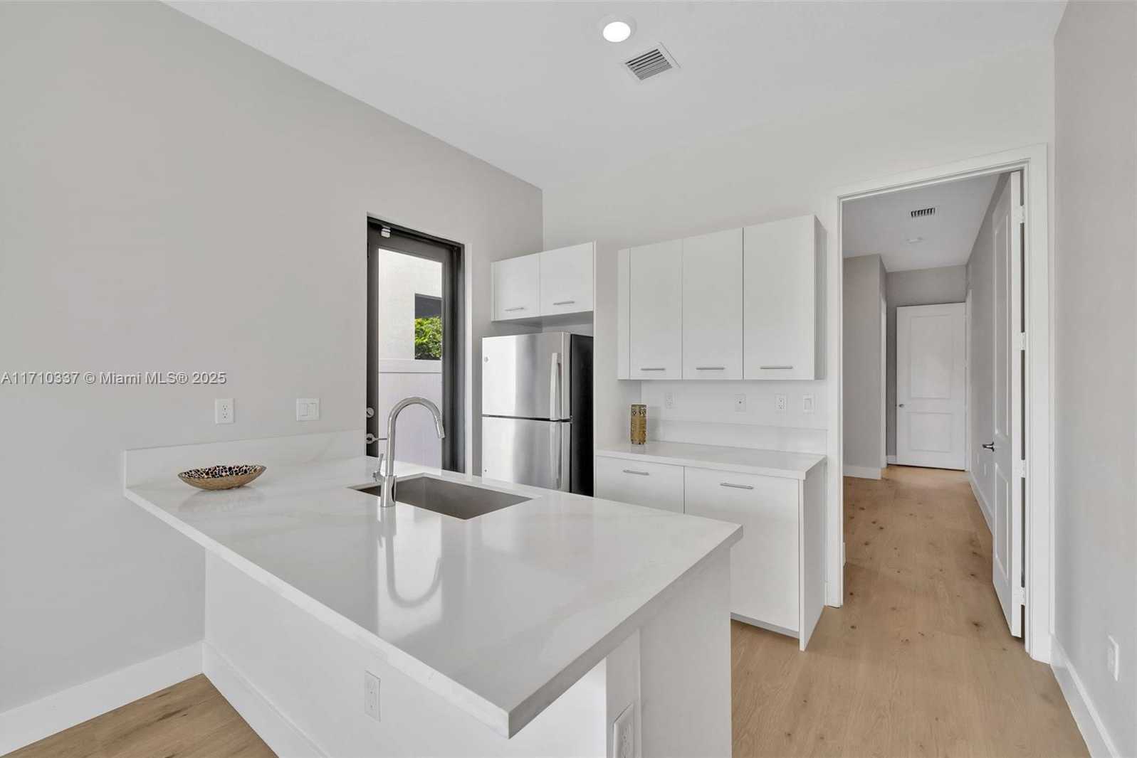 Small Image of 17473 SOUTH WEST 41ST ST, Miramar Number 22