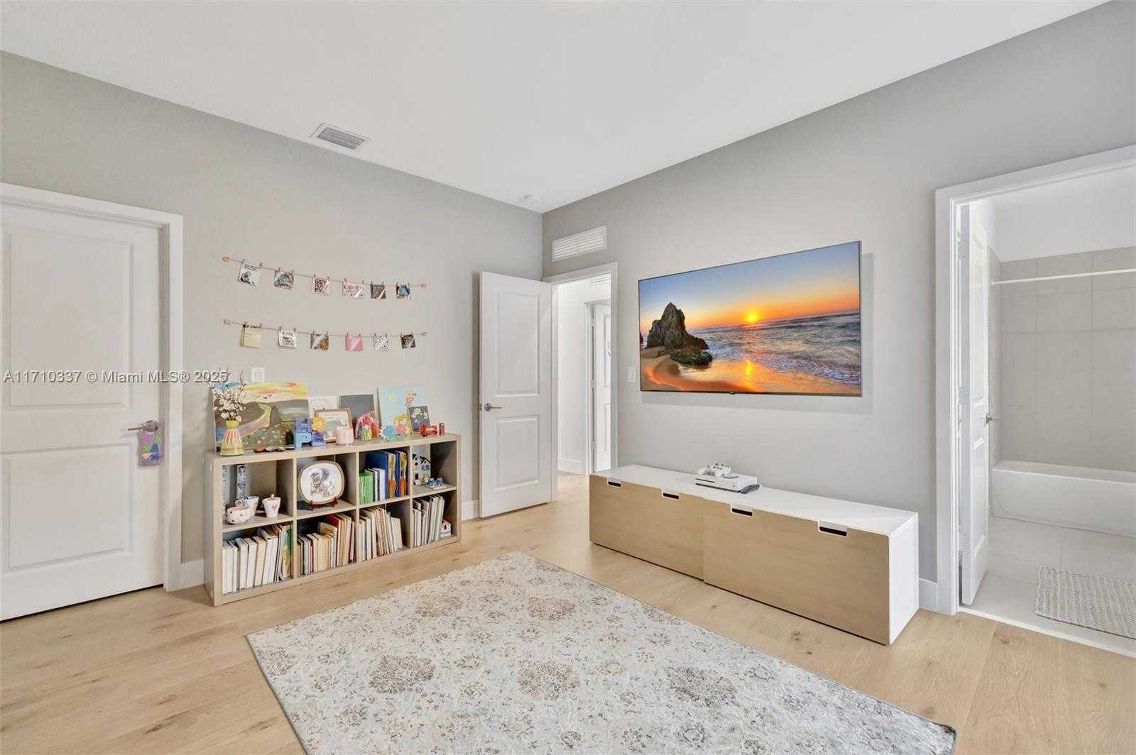 Small Image of 17473 SOUTH WEST 41ST ST, Miramar Number 49