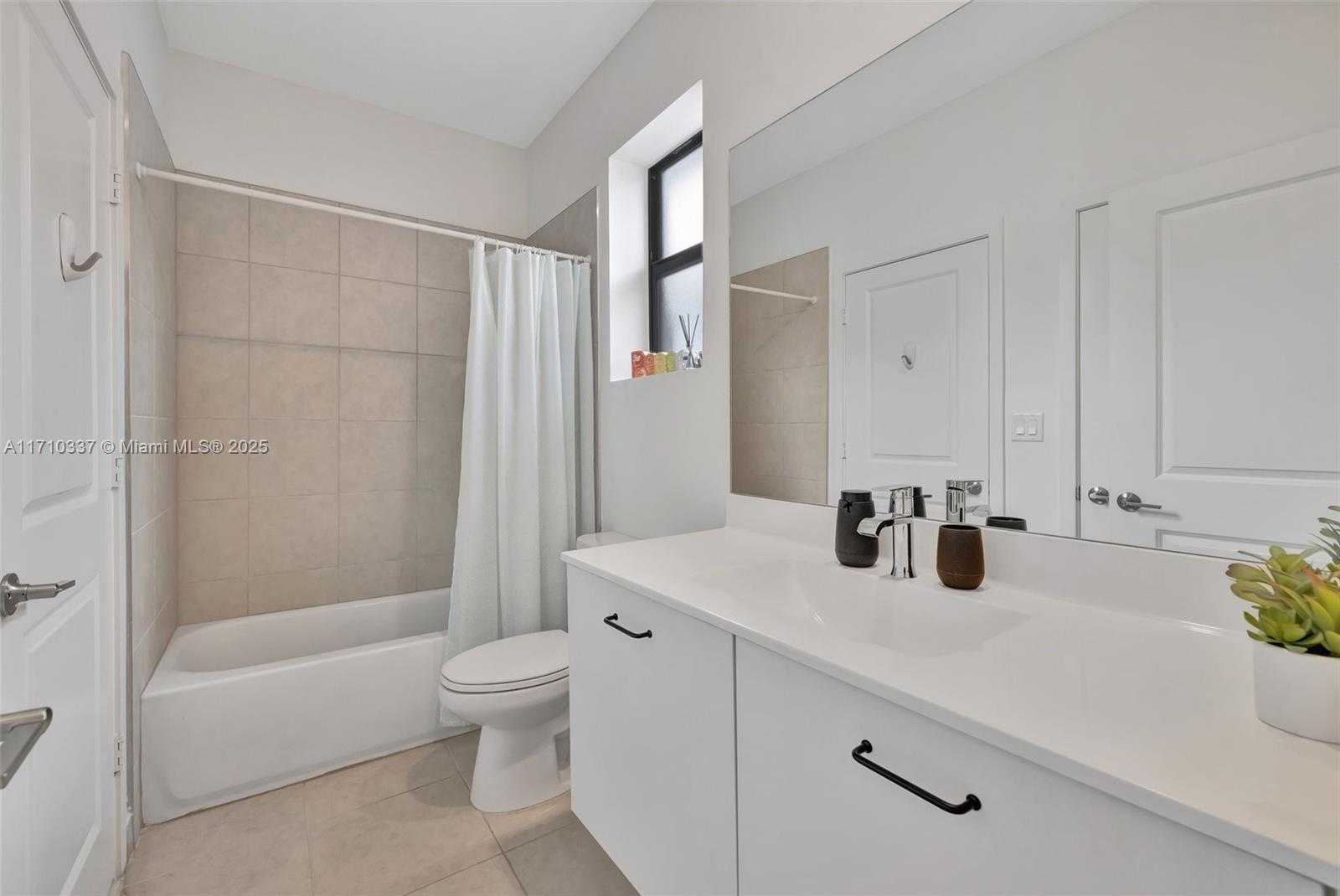 Small Image of 17473 SOUTH WEST 41ST ST, Miramar Number 51