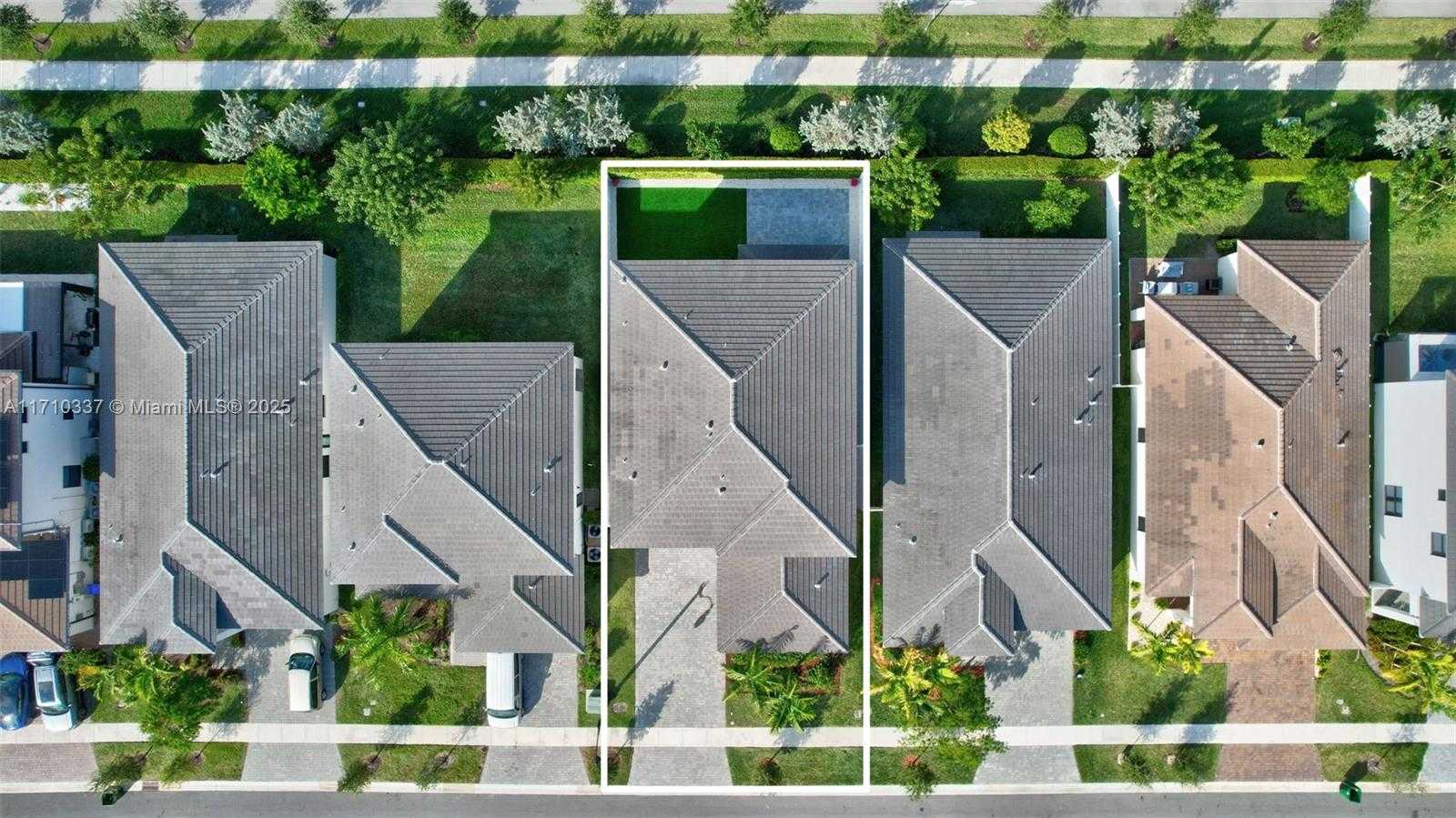Small Image of 17473 SOUTH WEST 41ST ST, Miramar Number 71