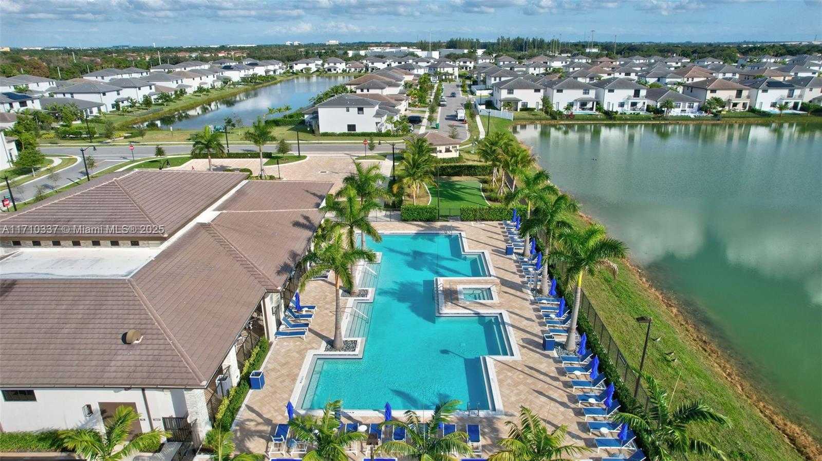 Small Image of 17473 SOUTH WEST 41ST ST, Miramar Number 87