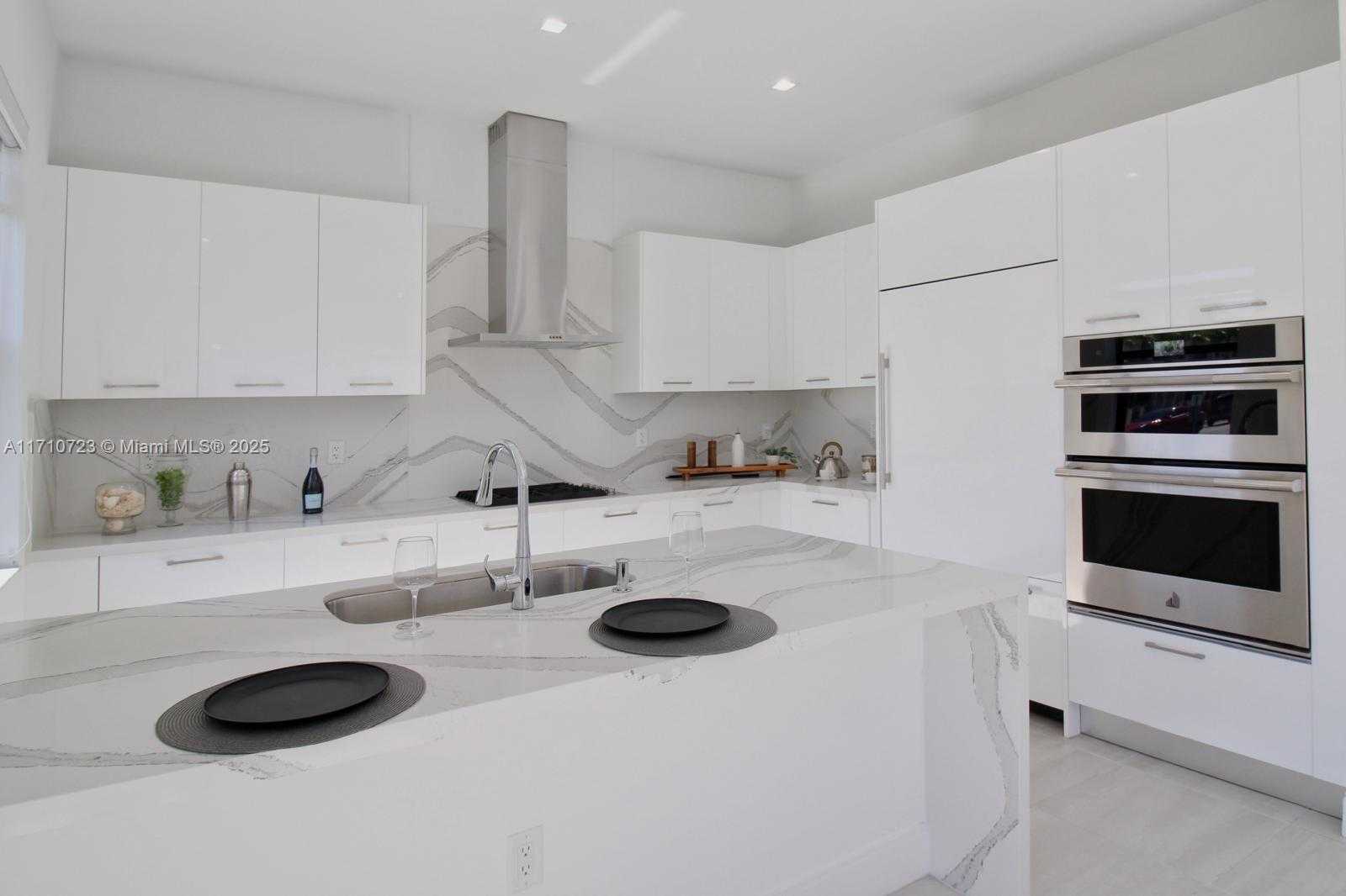 Small Image of 4311 NORTH WEST 82ND AVE, Doral Number 4