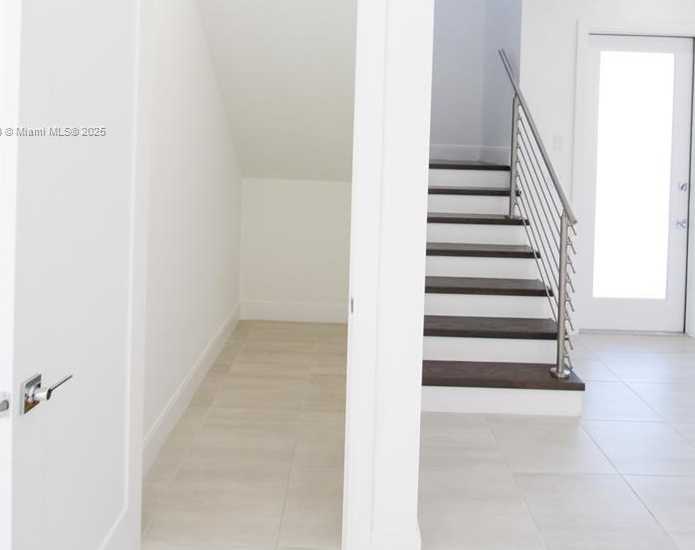 Small Image of 4311 NORTH WEST 82ND AVE, Doral Number 9