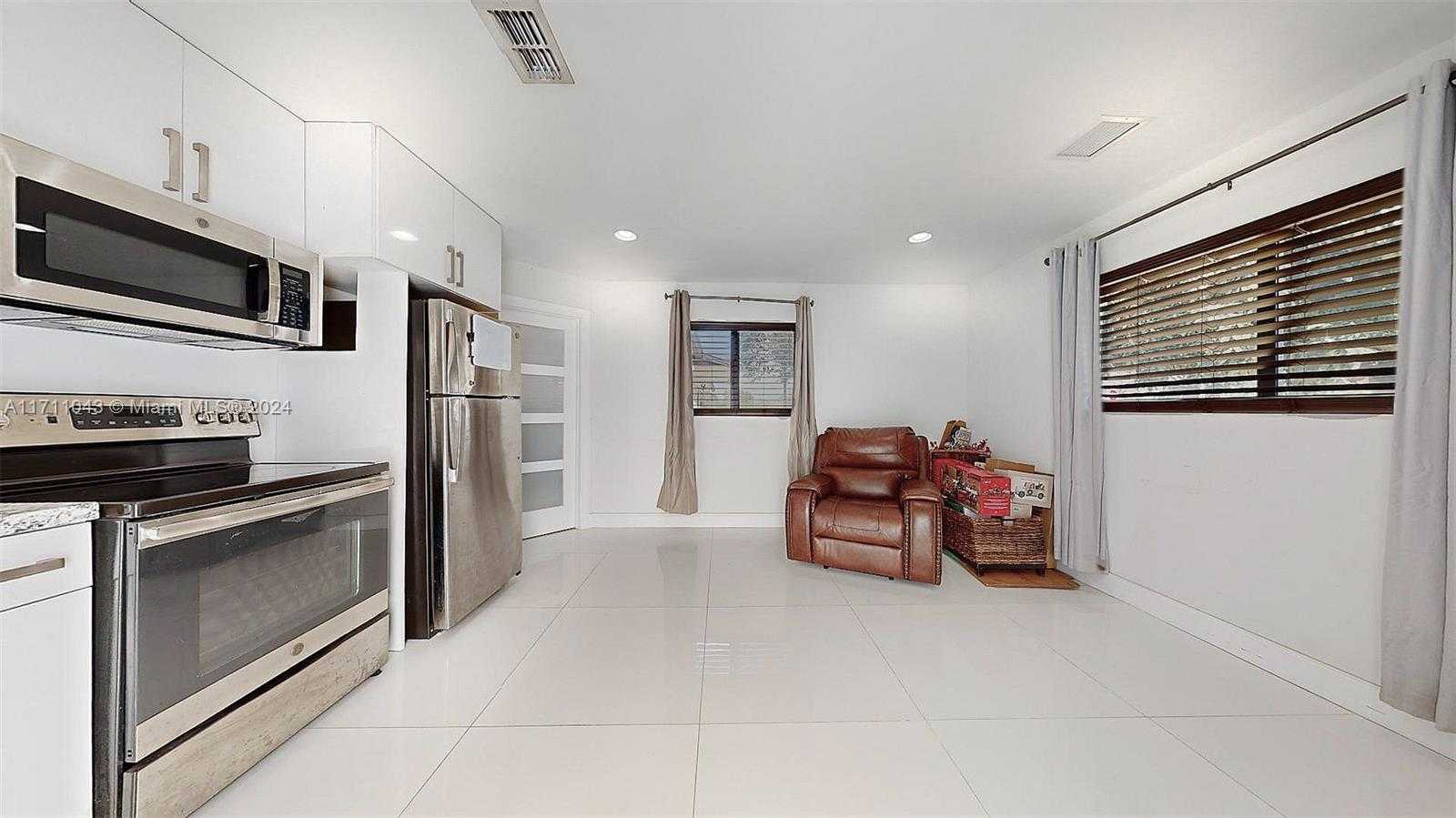 Small Image of 27200 SOUTH WEST 162ND AVE, Homestead Number 34