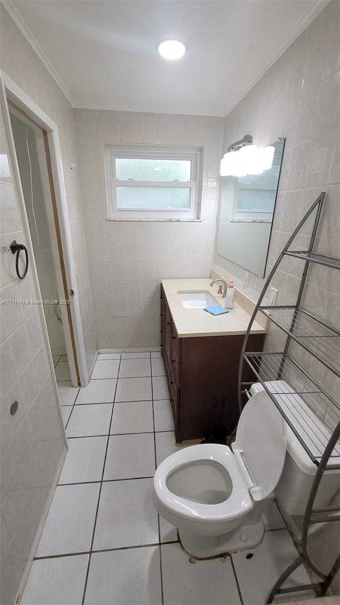Small Image of 19900 SOUTH WEST 87TH AVE, Cutler Bay Number 13