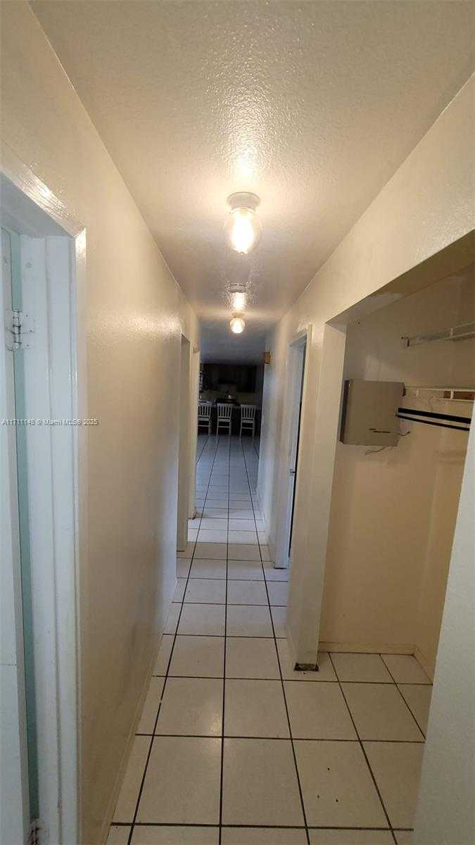 Small Image of 19900 SOUTH WEST 87TH AVE, Cutler Bay Number 7