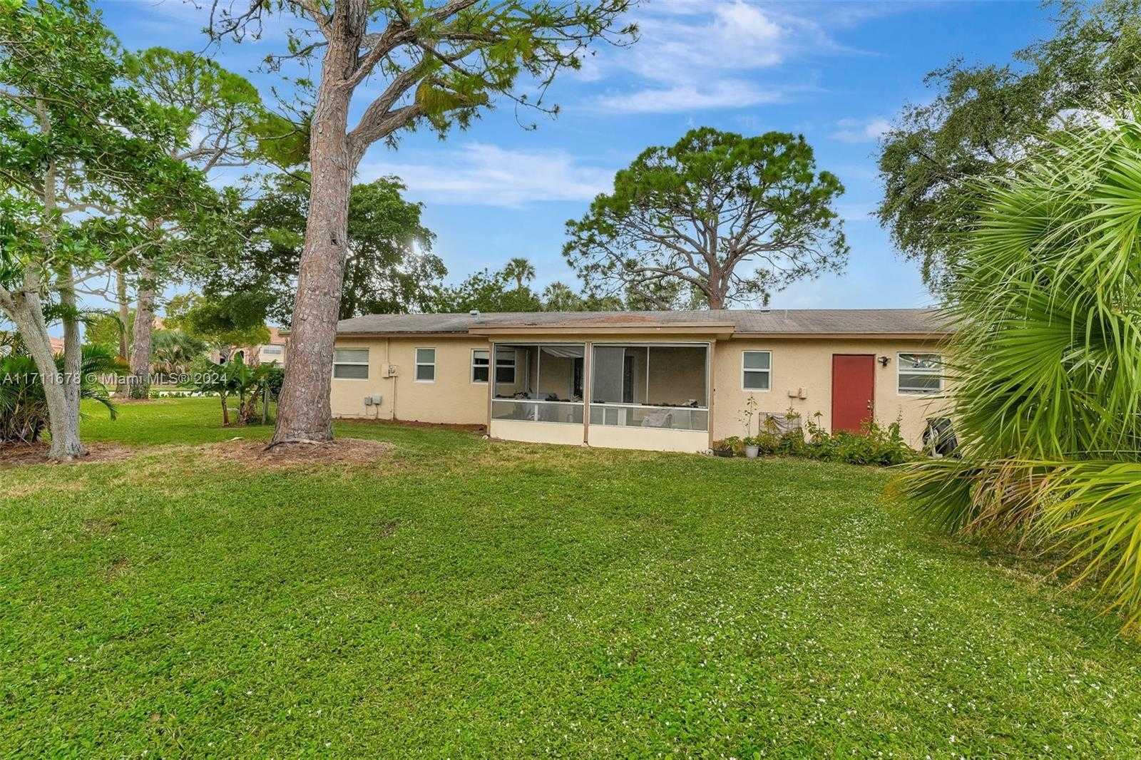 Small Image of 412 SOUTH WEST NATURA AVE, Deerfield Beach Number 27