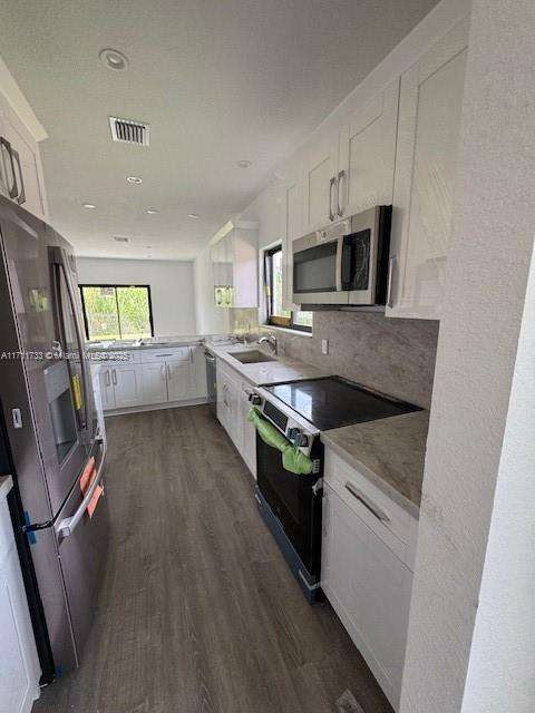 Small Image of 15167 NORTH WEST RAILROAD DR, Miami Gardens Number 3