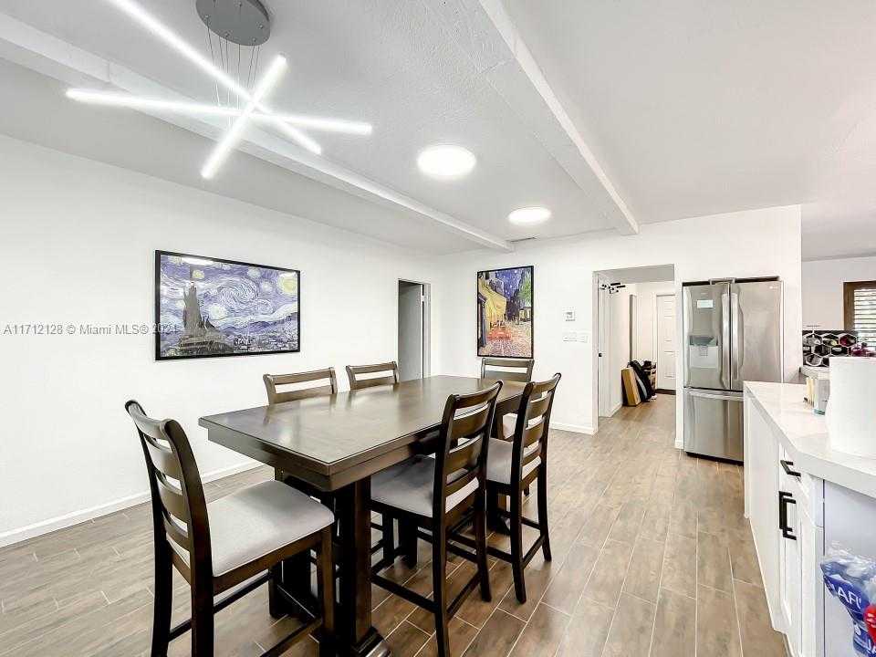 Small Image of 3351 NORTH EAST 164TH ST, North Miami Beach Number 9