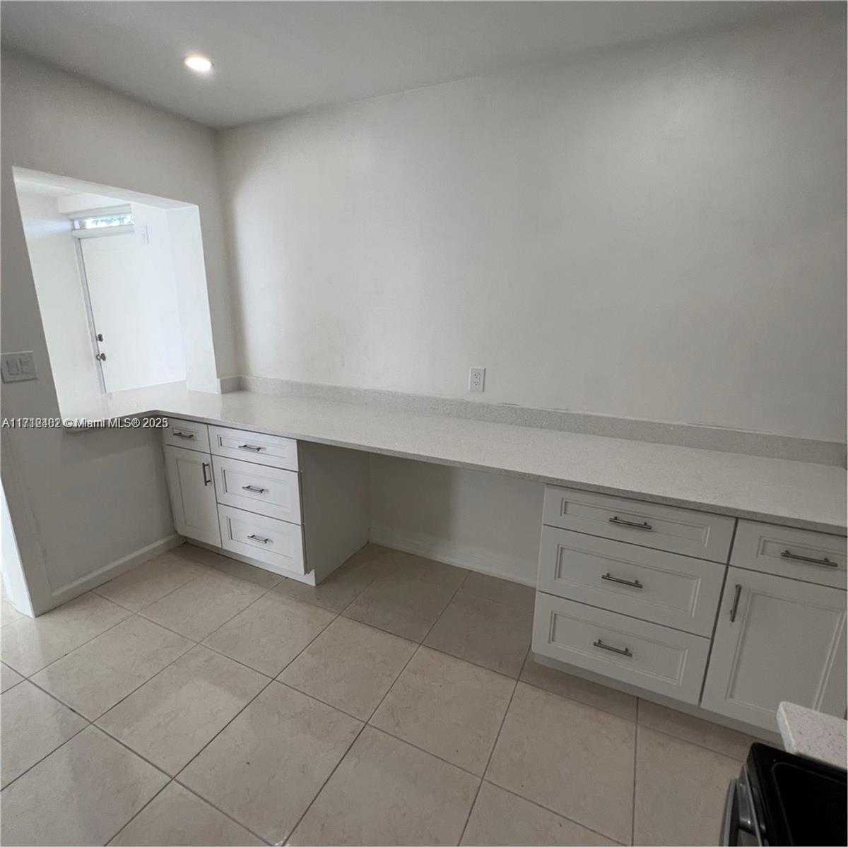 Small Image of 822 AVENIDA HERMOSA, West Palm Beach Number 12
