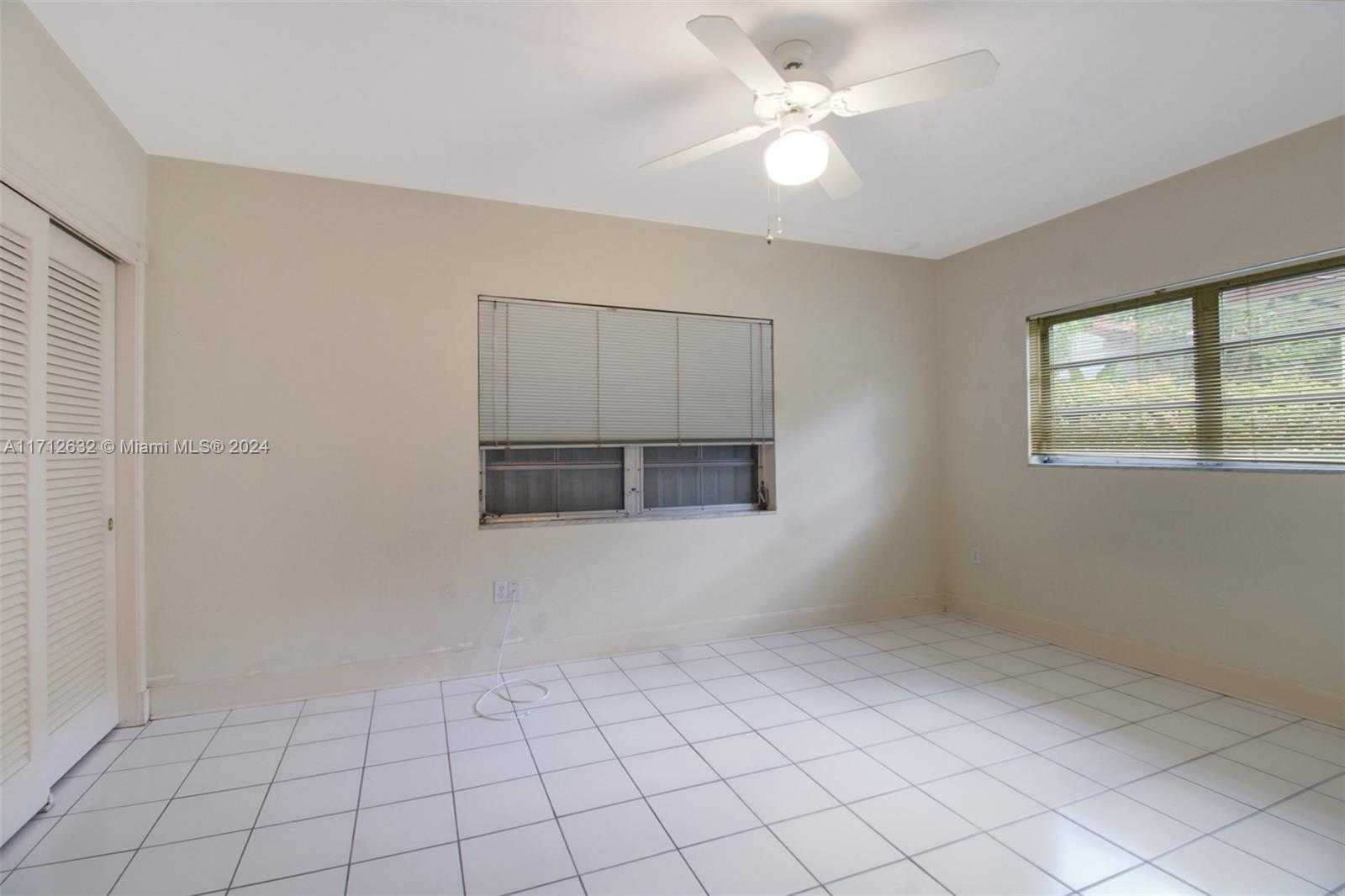 Small Image of 4241 RED RD, Coral Gables Number 10