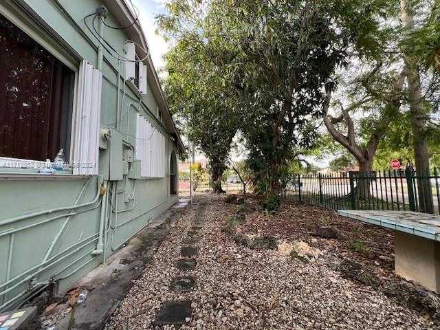 Small Image of 501 EAST 8TH ST, Hialeah Number 2