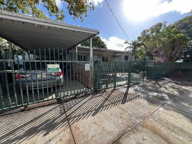 Small Image of 501 EAST 8TH ST, Hialeah Number 7