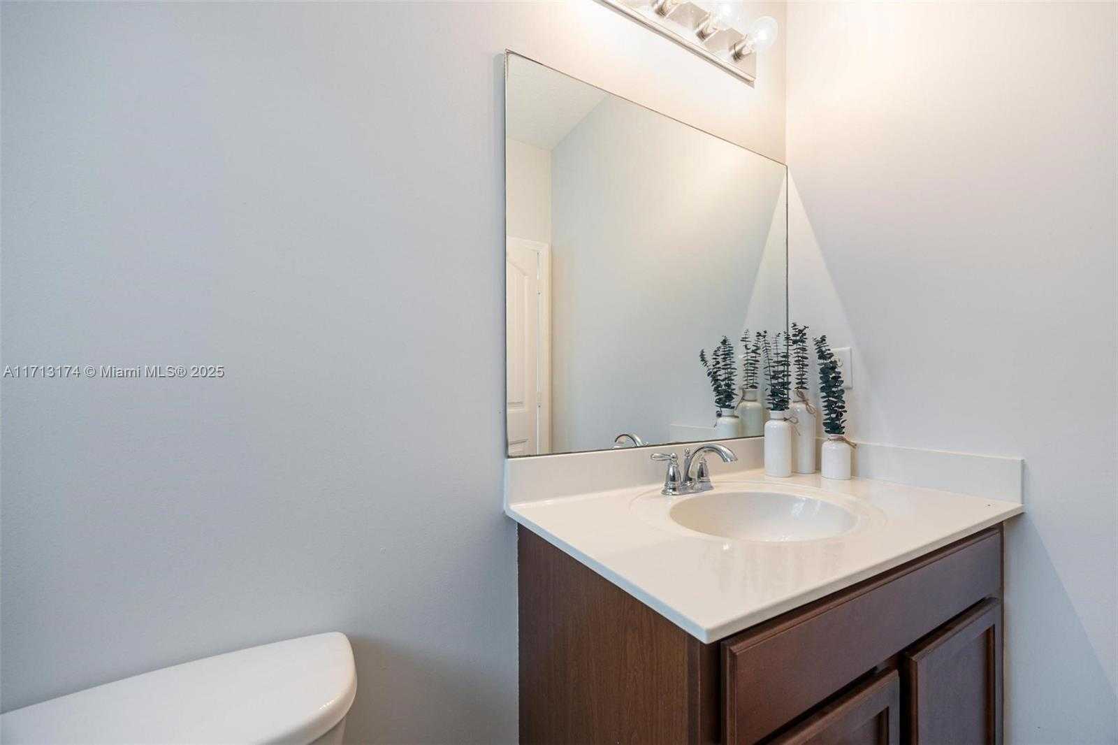 Small Image of 1528 NORTH WEST 21ST ST, Homestead Number 37