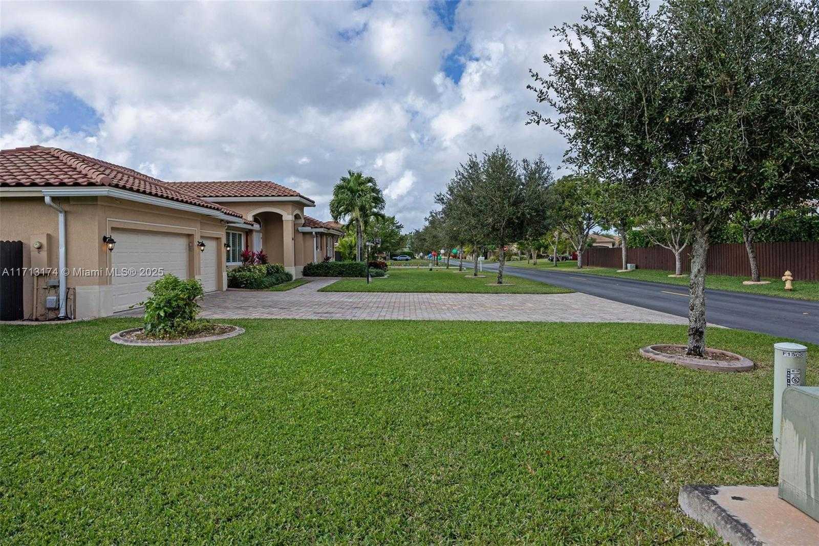 Small Image of 1528 NORTH WEST 21ST ST, Homestead Number 4