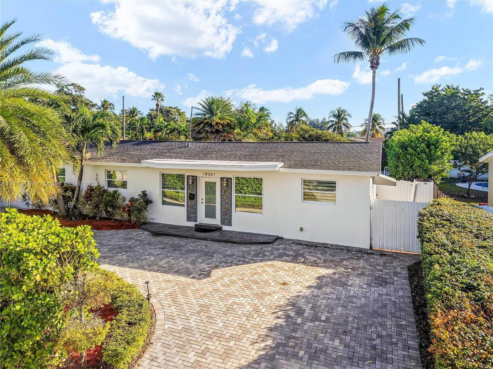 Small Image of 18361 NORTH EAST 7TH CT, North Miami Beach Number 2