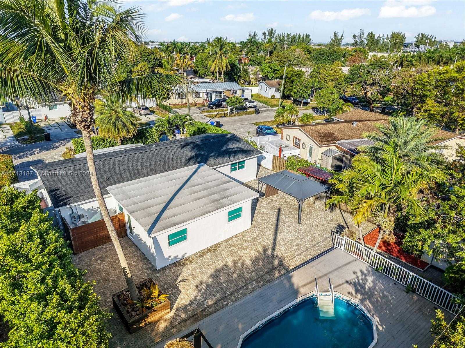 Small Image of 18361 NORTH EAST 7TH CT, North Miami Beach Number 46