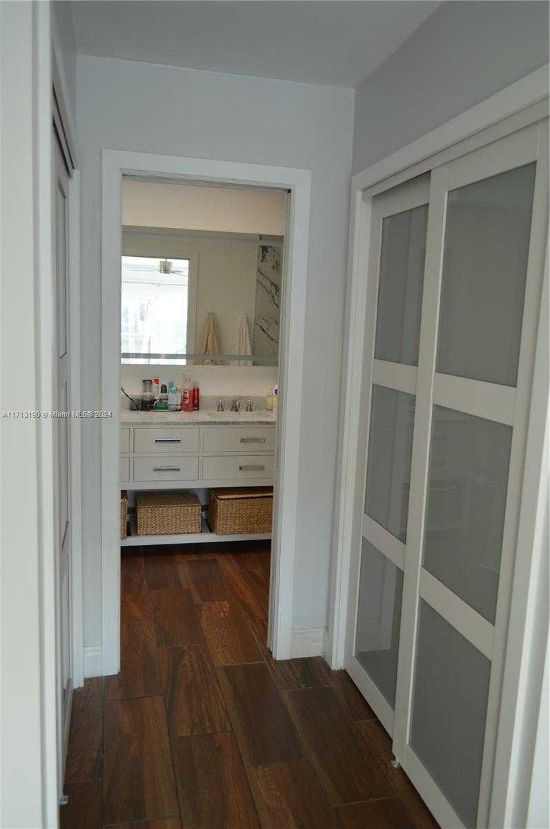 Small Image of 9972 NORTH WEST 5TH CT, Plantation Number 16