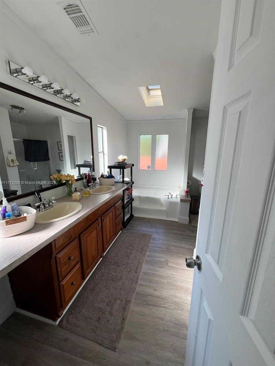 Small Image of 21780 NORTH WEST 2ND CT, Pembroke Pines Number 17