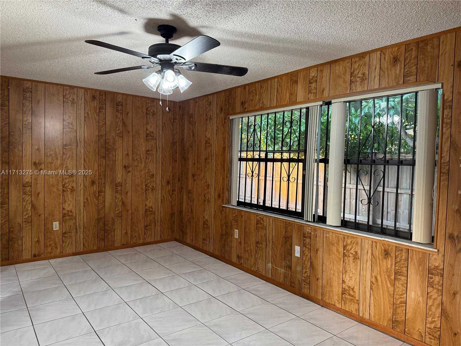 Small Image of 8441 NORTH WEST 8TH ST, Pembroke Pines Number 33