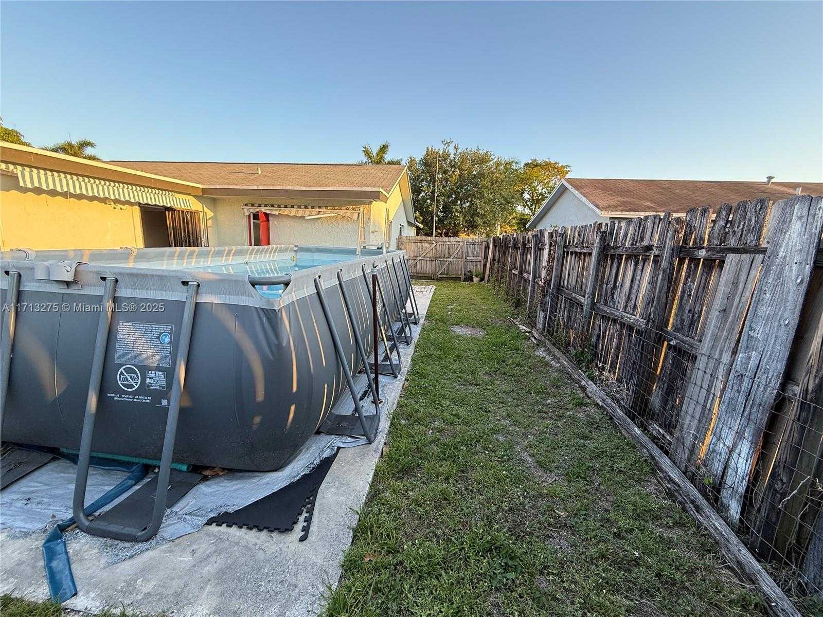 Small Image of 8441 NORTH WEST 8TH ST, Pembroke Pines Number 40