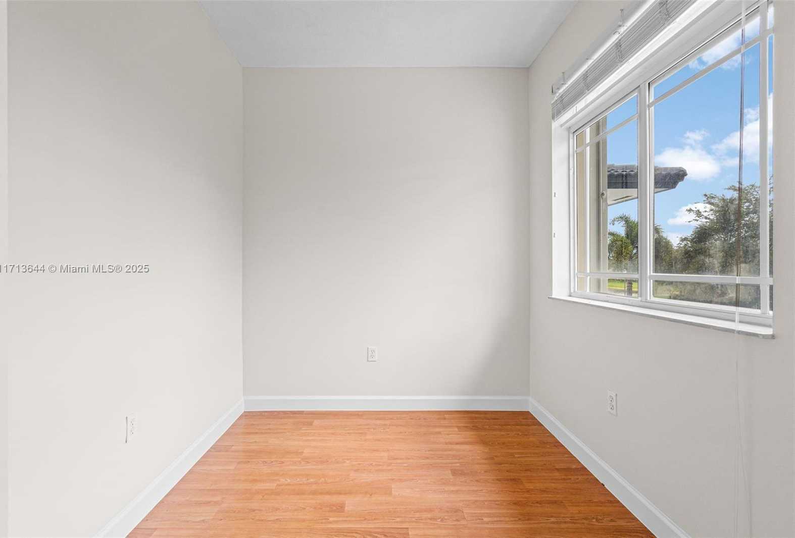 Small Image of 6423 SOUTH WEST 162ND PATH, Miami Number 29