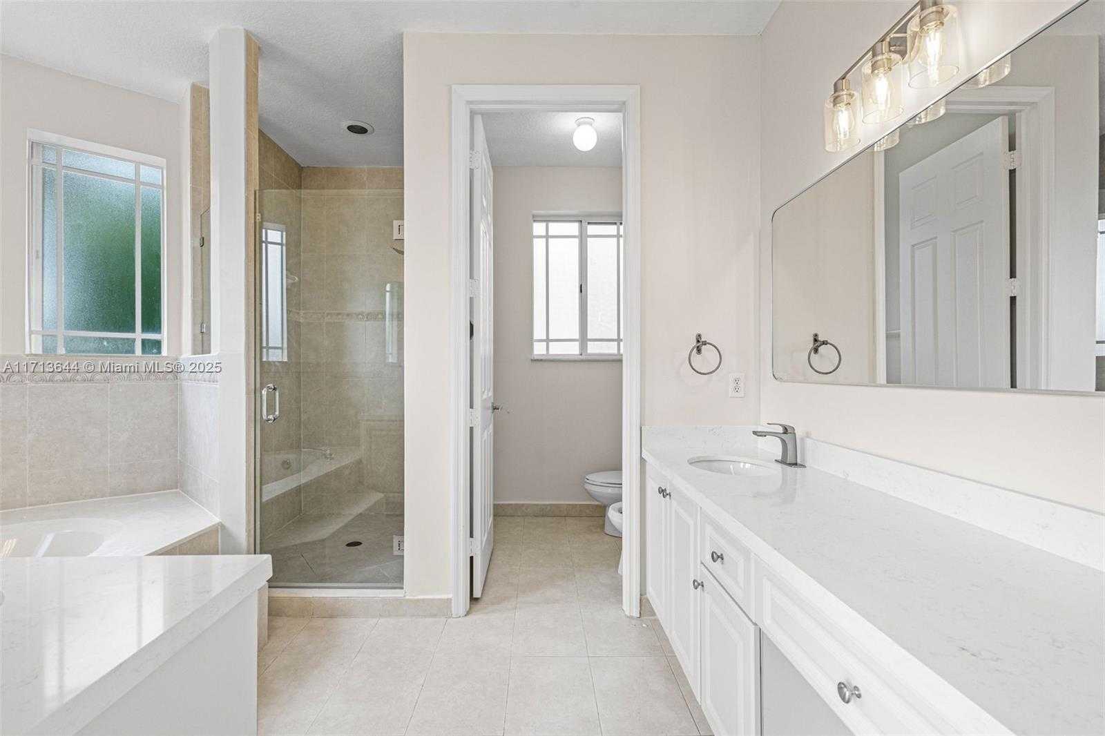 Small Image of 6423 SOUTH WEST 162ND PATH, Miami Number 31