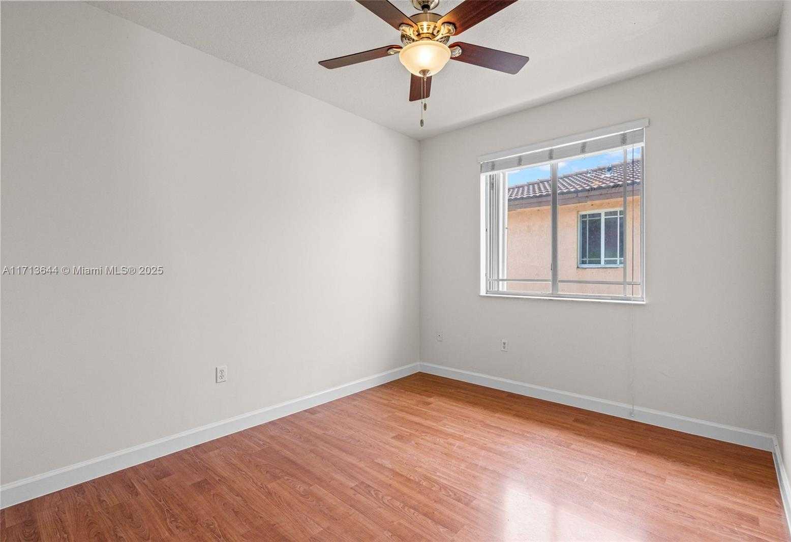 Small Image of 6423 SOUTH WEST 162ND PATH, Miami Number 44