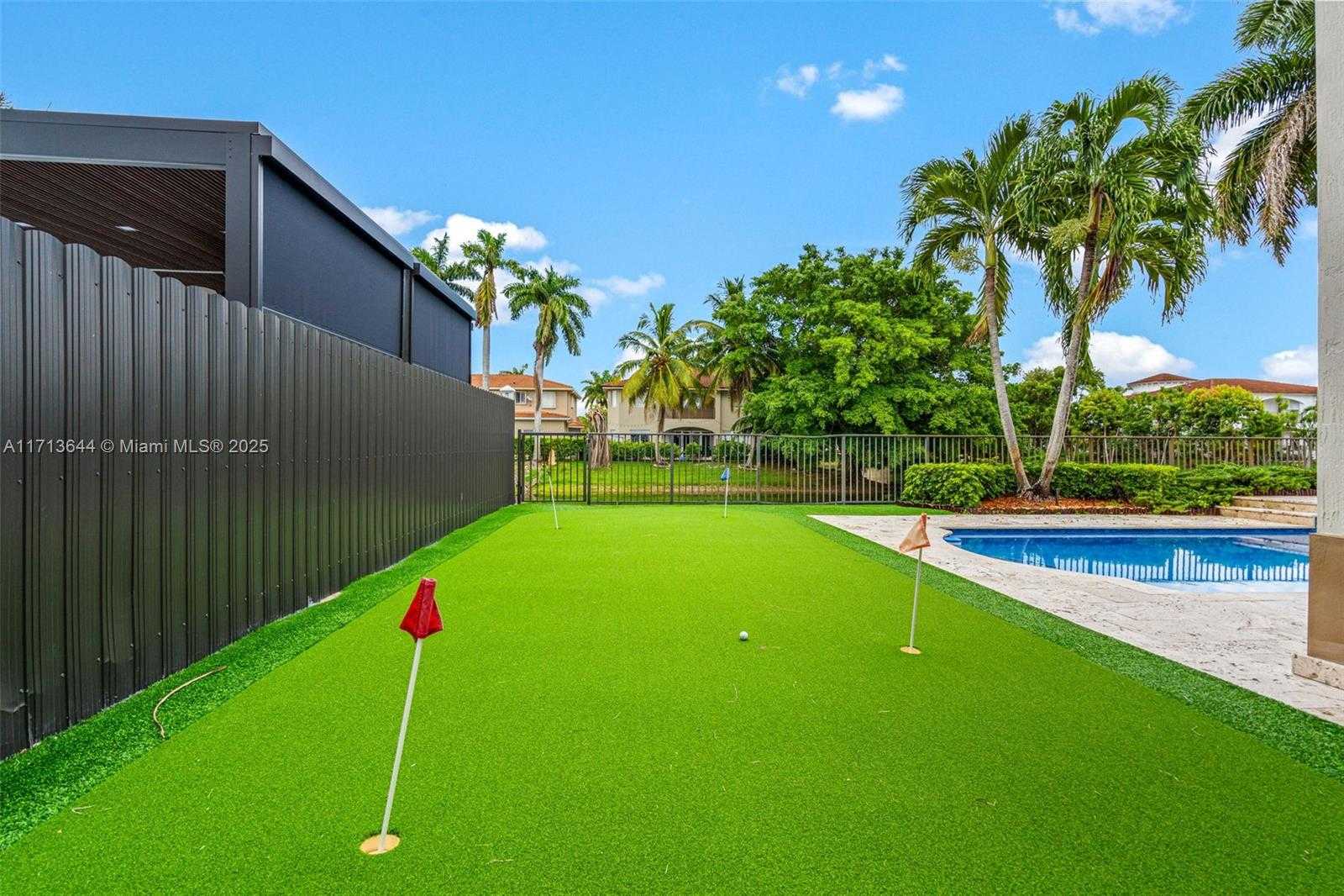 Small Image of 6423 SOUTH WEST 162ND PATH, Miami Number 67
