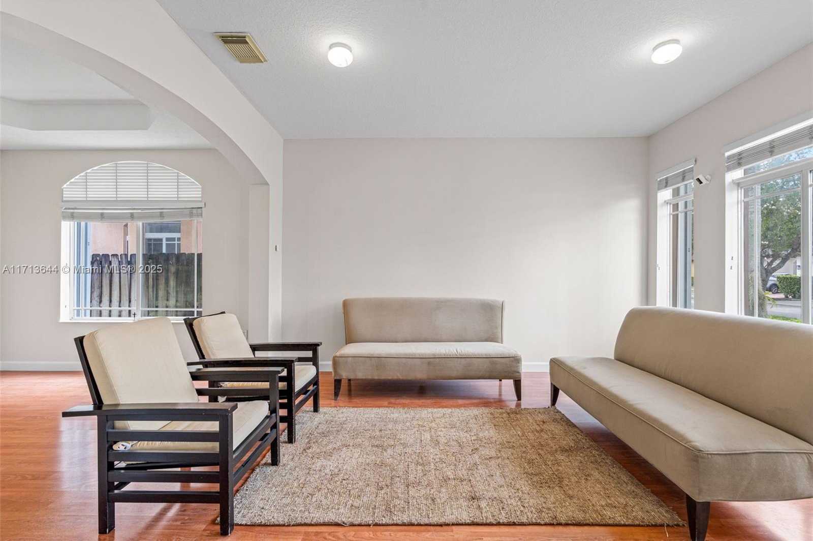 Small Image of 6423 SOUTH WEST 162ND PATH, Miami Number 8