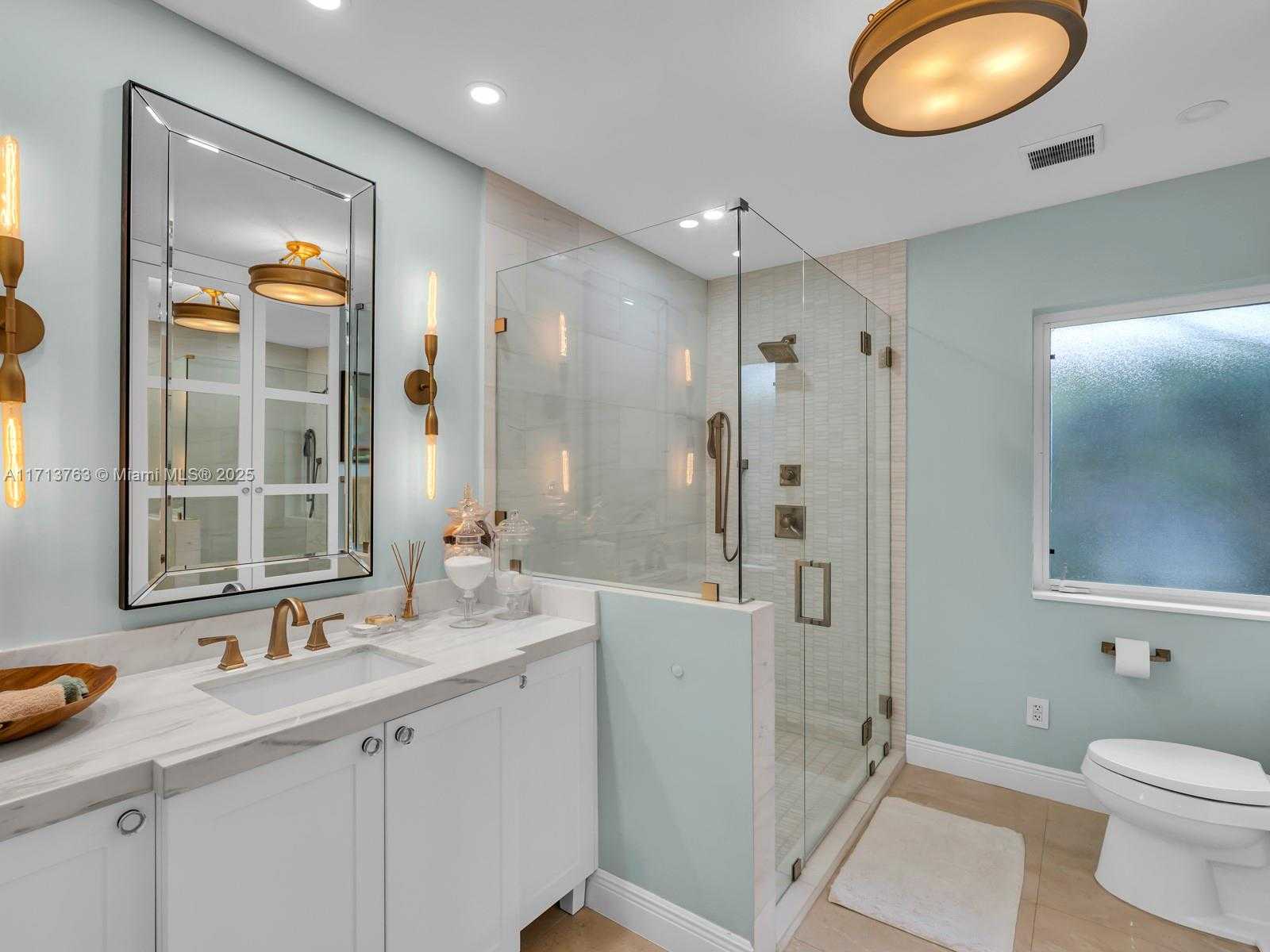 Small Image of 16111 WEST TROON CIR, Miami Lakes Number 20