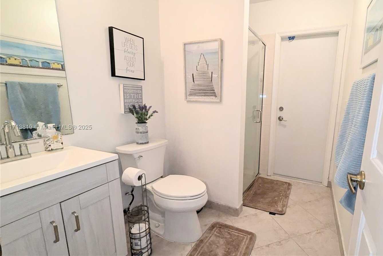 Small Image of 760 SOUTH WEST 190TH AVE, Pembroke Pines Number 29