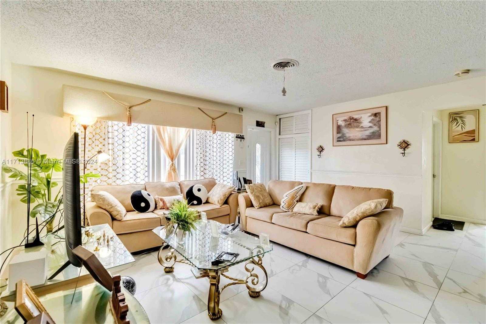 Small Image of 1531 NORTH WEST 63RD AVE, Sunrise Number 2