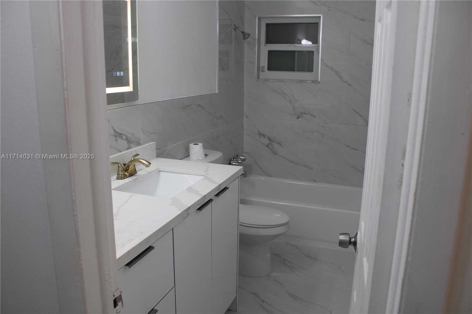 Small Image of 600 SOUTH WEST 28TH WAY, Fort Lauderdale Number 14