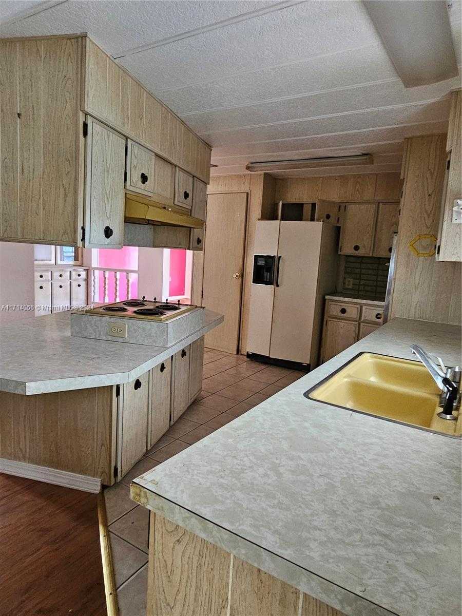 Imagen de Pequeño Objeto