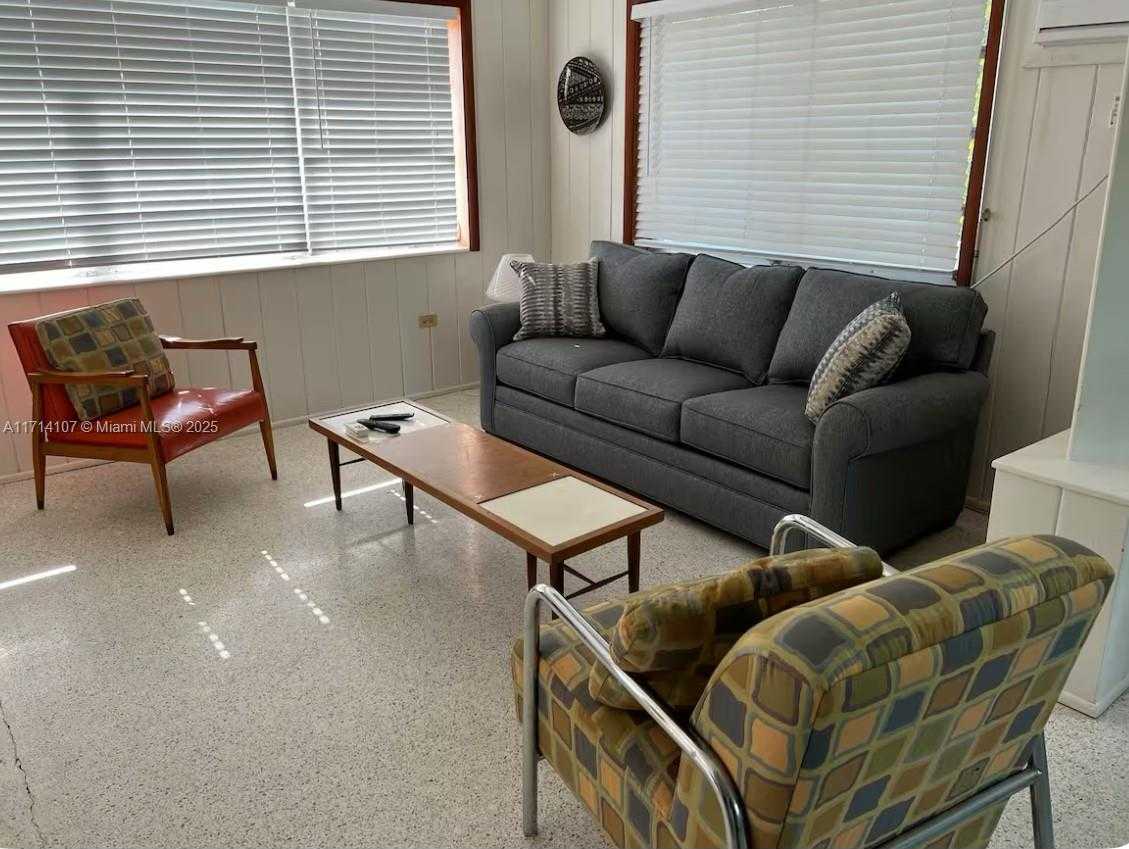 Small Image of 56 PELICAN RD, Marathon Number 6