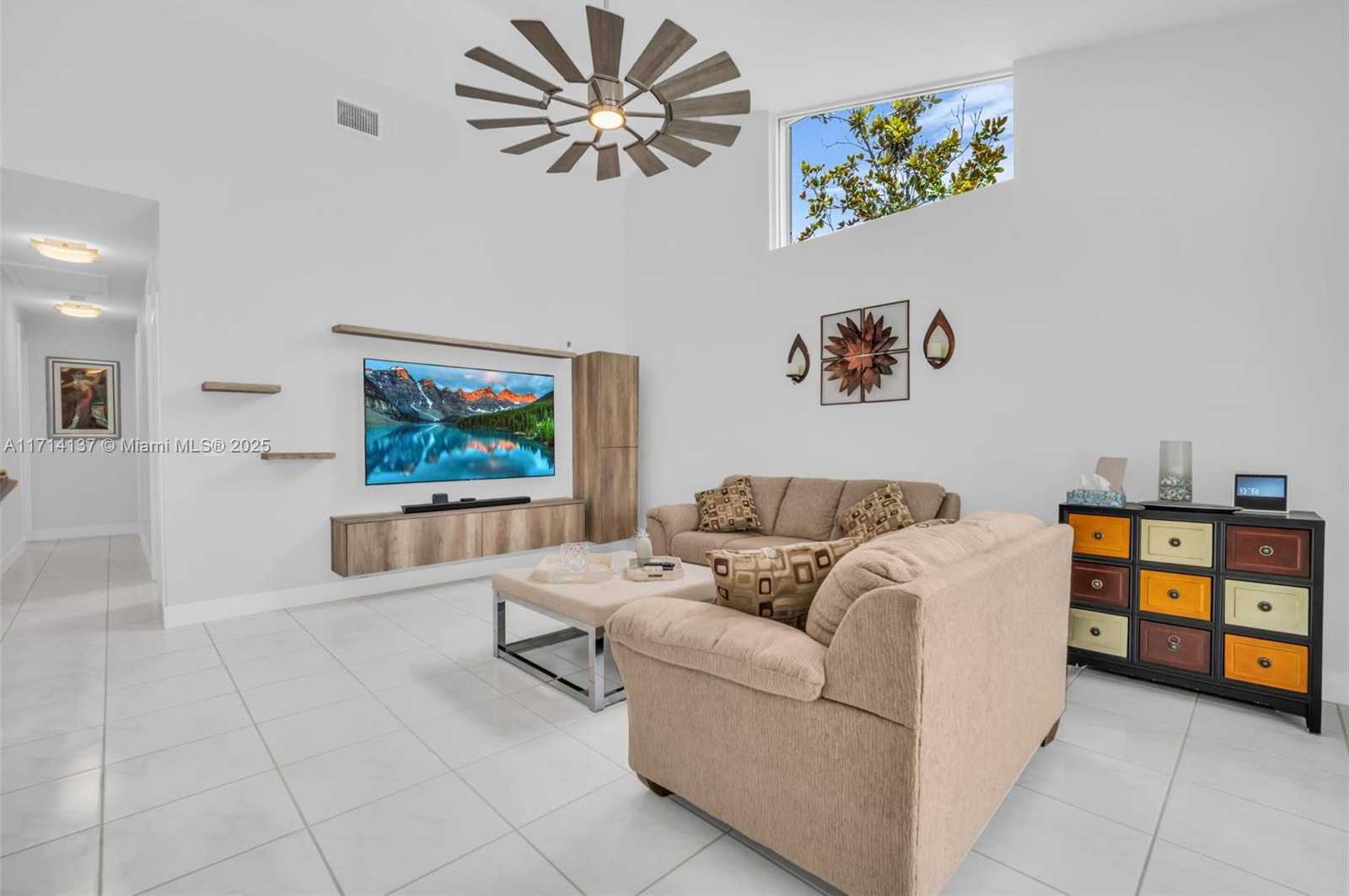 Small Image of 821 EAST CYPRESS POINTE DR E, Pembroke Pines Number 14