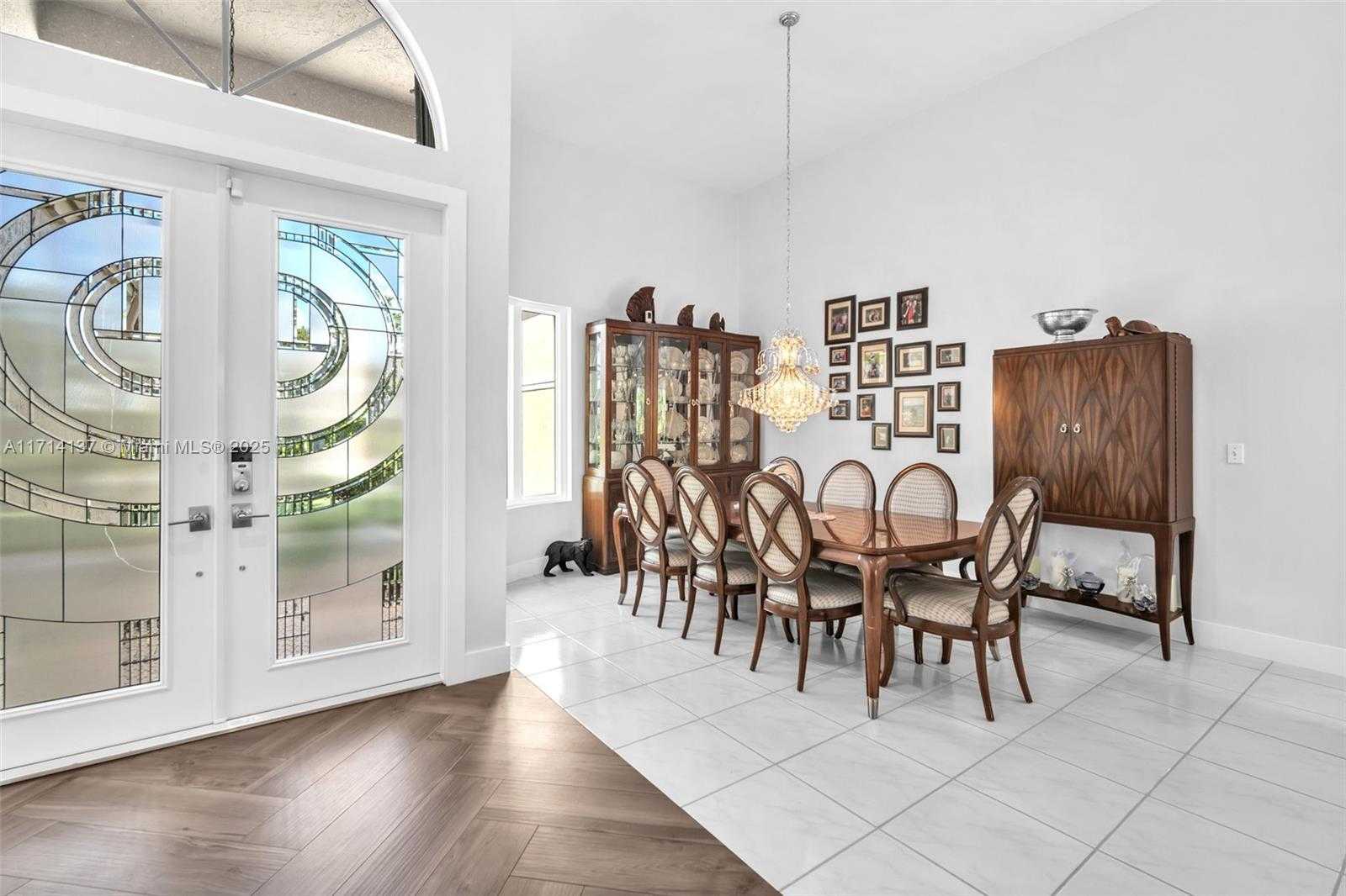 Small Image of 821 EAST CYPRESS POINTE DR E, Pembroke Pines Number 15