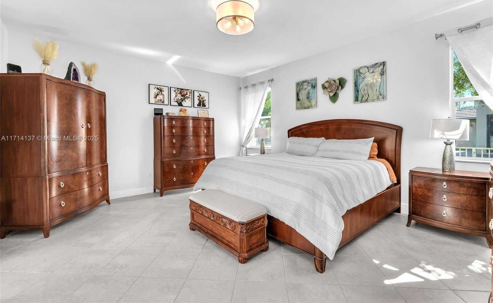 Small Image of 821 EAST CYPRESS POINTE DR E, Pembroke Pines Number 21
