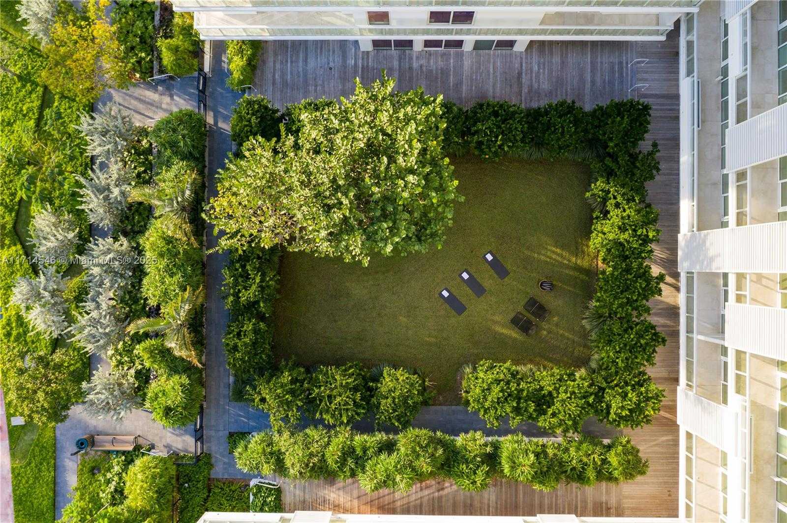 Small Image of 1031 WEST 48TH ST, Miami Beach Number 57